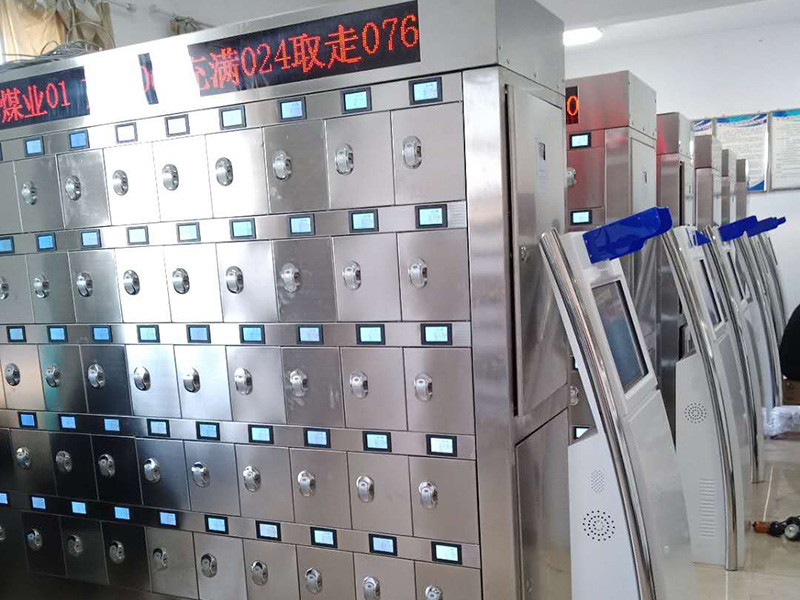 河南虹膜矿灯充电柜